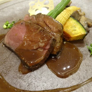 メイン