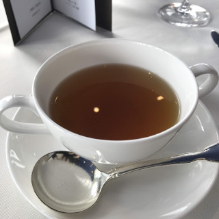 試食。定番のコンソメスープ