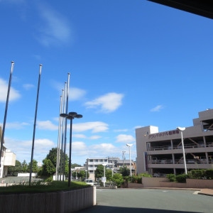 ホテル入り口から見た風景
右横が立体駐車場|523066さんのグランドホテル浜松の写真(839750)