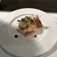 アミューズ