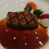 お肉料理