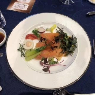 前菜？料理は可もなく不可もなく