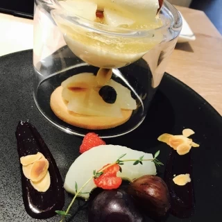 試食
装飾も綺麗でおいしい