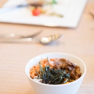 おすすめは牛のしぐれ煮ですよ！