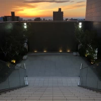 名駅とは思えない空間です