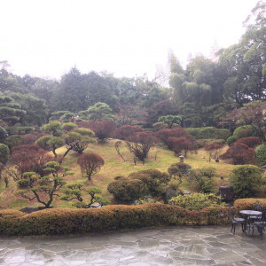 庭園です。手前の石畳でガーデン挙式が行えます|523674さんの旧松本邸(西日本工業倶楽部)の写真(722317)