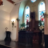 ドイツから取り寄せたアンティーク調のアイテムたちがあたたかい