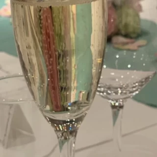 シャンパン