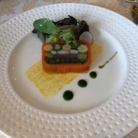 蟹肉と旬野菜のプレッセ