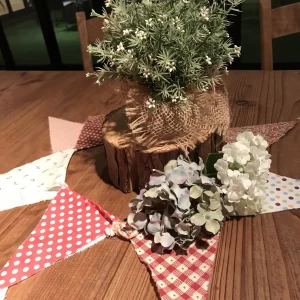 かわいくコーディネートされたテーブルアレンジです。|524336さんのLA TABLE Aoyama(ラ ターブル アオヤマ)（営業終了）の写真(726781)