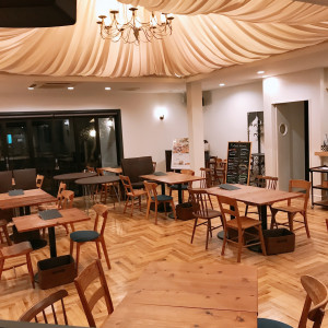 アレンジ可能な披露宴会場|524336さんのLA TABLE Aoyama(ラ ターブル アオヤマ)（営業終了）の写真(726801)