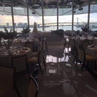 披露宴会場1