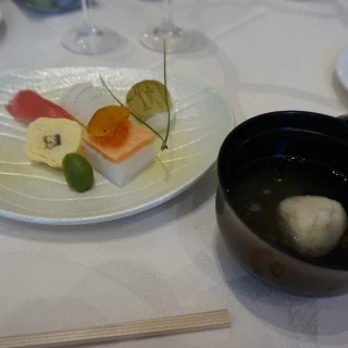 お寿司とお吸い物