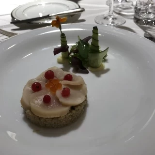 お花のように盛られ、きゅうりも可愛いと評判でした。