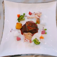 お肉が柔らかすぎて、ゲストからも大絶賛。