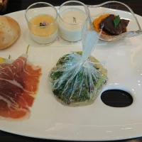 試食のワンプレートのお料理。美味しかったです