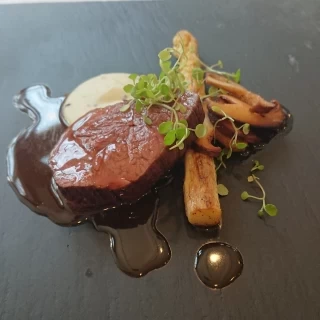 お肉料理