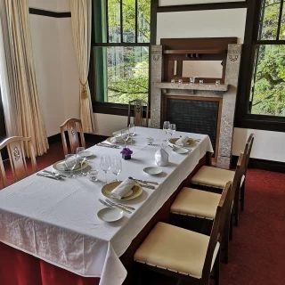 会食会場