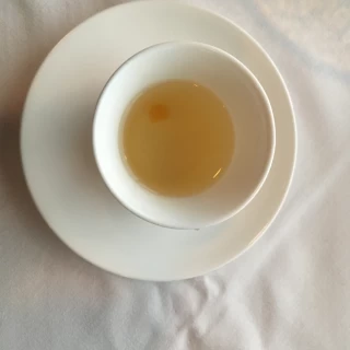 かつおダシのスープ