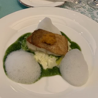 甘鯛のポワレ焼きウニ添え