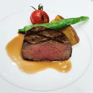 お肉料理