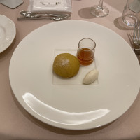 薩摩芋　フランス産フォアグラ　りんご