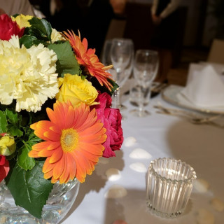 会場装花のゲストテーブル