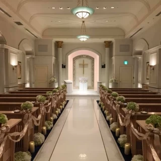 チャペル内部
