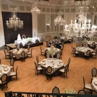 披露宴会場メゾンドオペラ邸（階段から見た景色）