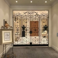 披露宴会場メゾンドオペラ邸入口