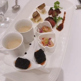ひとつひとつ美味しい豪華な食材を使った料理でとても良かった