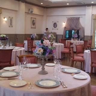 披露宴会場2枚目