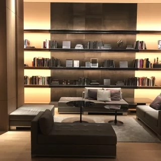 会場前のオシャレスポット