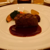 お肉料理