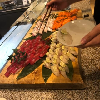 寿司バイキング