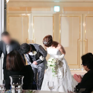 新郎新婦入場の瞬間です。