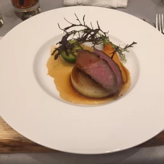 お肉料理