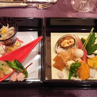 季節の素材を大切に活かしたおもてなし料理です。