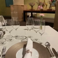 試食会のテーブルです。