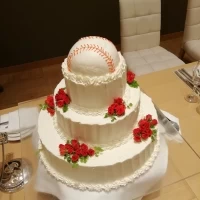 ウエディングケーキです。
オリジナルケーキが作れる