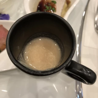 季節のお料理。桜のポタージュ。