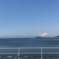 富士山と江ノ島が一望