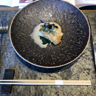鯛は皮までパリパリサクサクで美味しかったです。