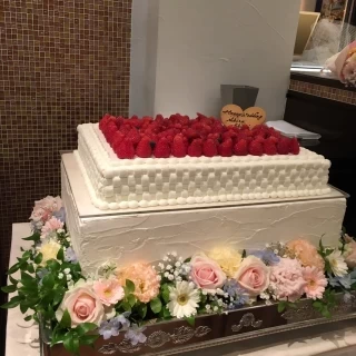 ウェディングケーキ