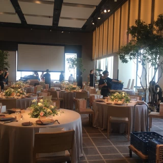初夏を思わせる会場