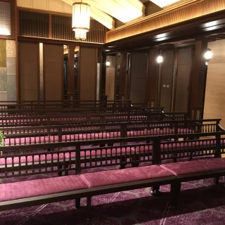 横長なチャペル