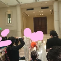 ブーケトスではなく、バスケットボールトス