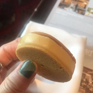 フォアグラのクリスピーサンド