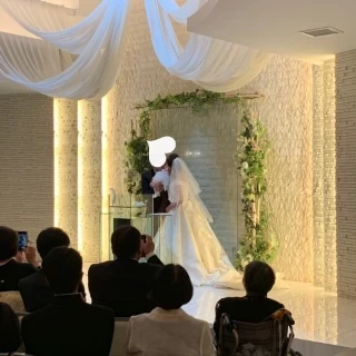 娘に2人でキスを
