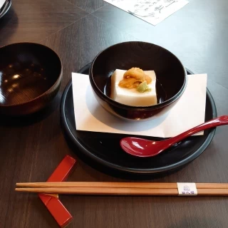 胡麻豆腐